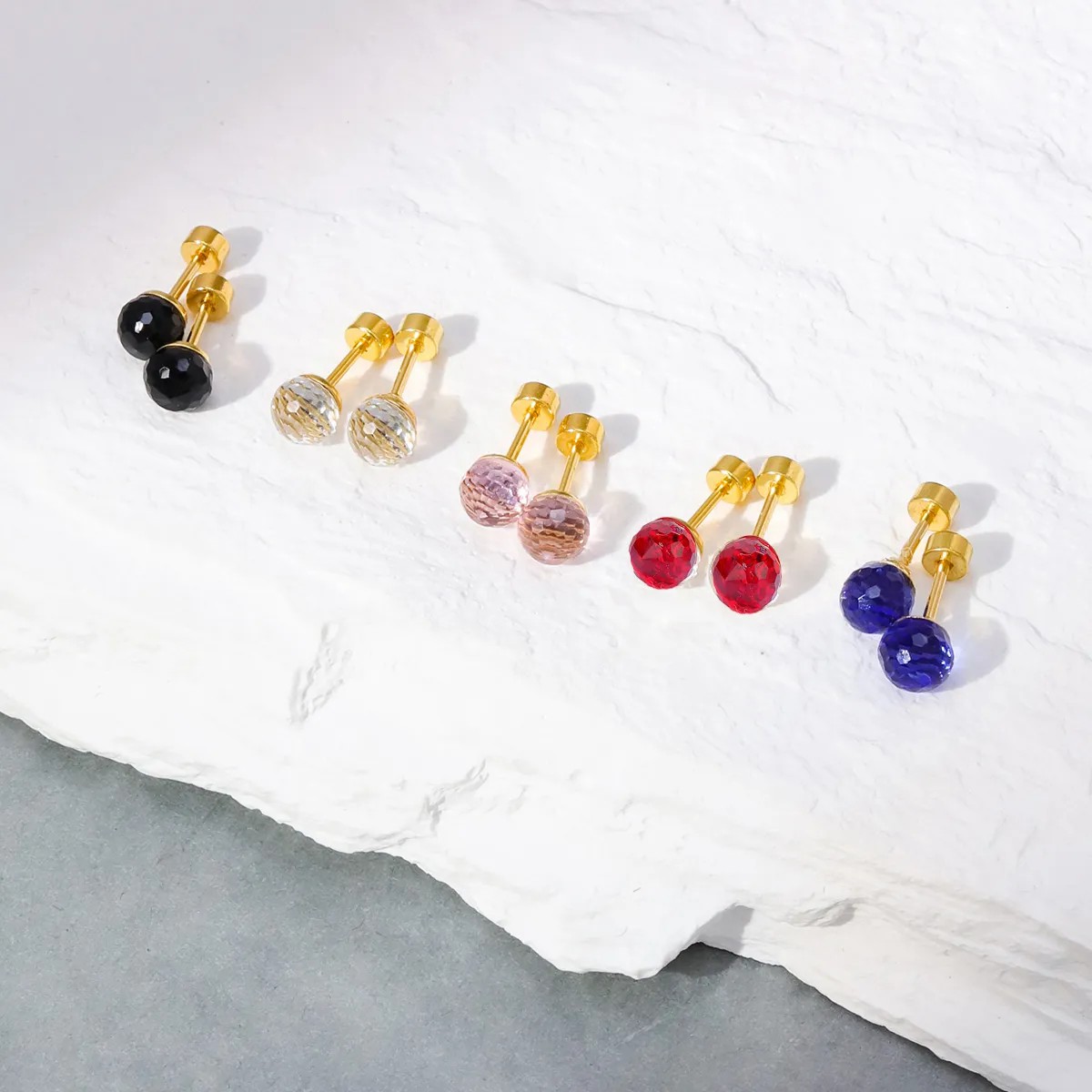 Fashion Round Stainless Steel Ear Studs Gold Plated Zircon Stainless Steel Earrings 1 Pair_colorza_1