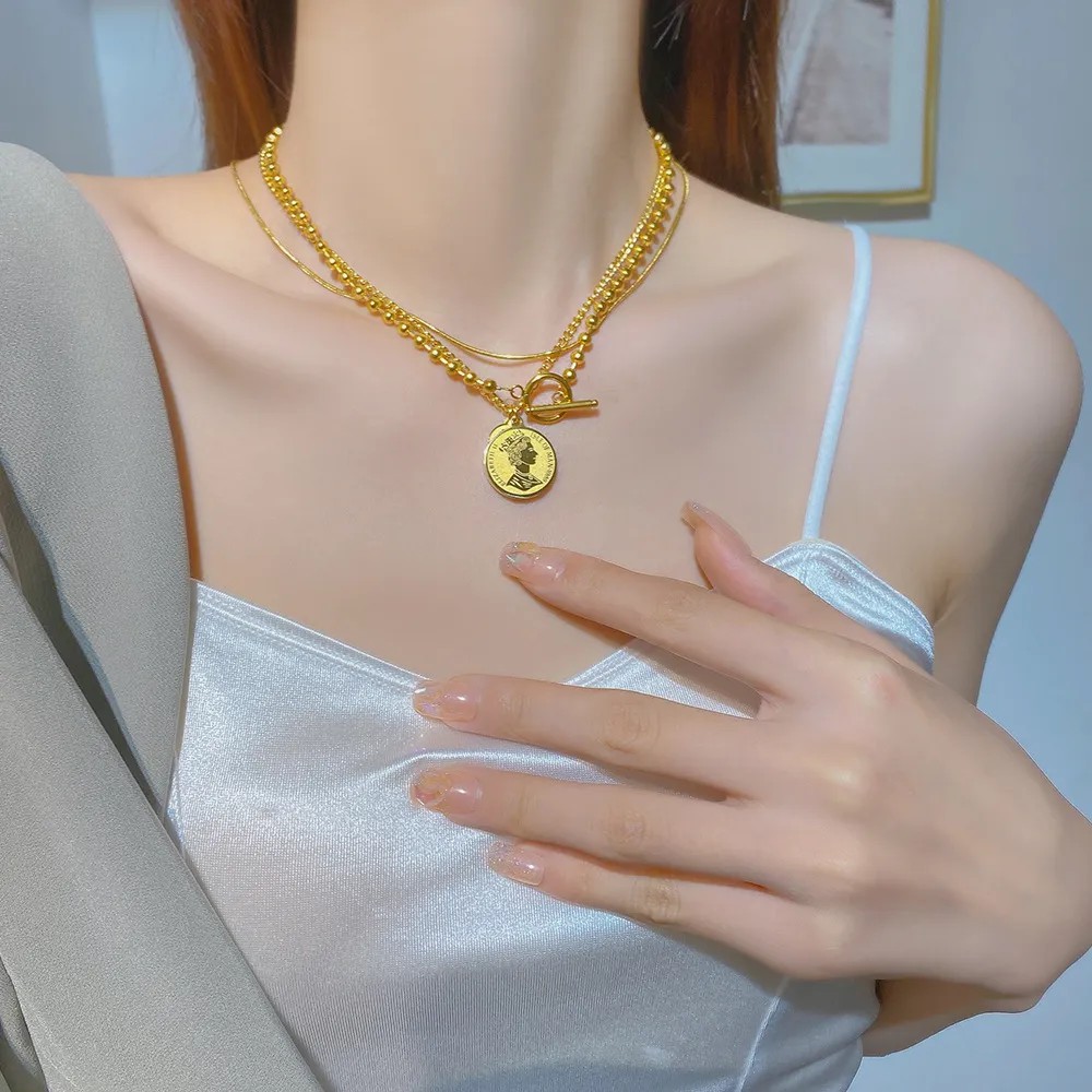 Vintage Style Portrait Titanium Steel Toggle Plating 18K Gold Plated Layered Necklaces_colorza_5