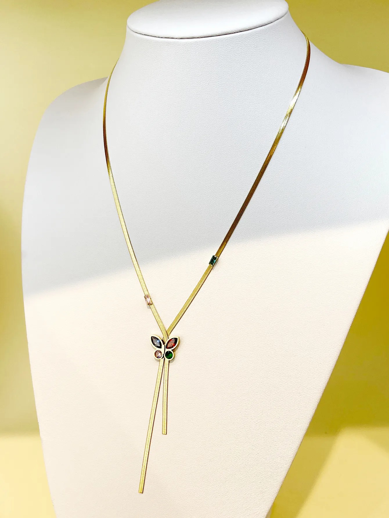 Elegant Classical Shiny Animal Butterfly Stainless Steel Plating Three-Dimensional Inlay Zircon 18K Gold Plated Long Necklace_colorza_1