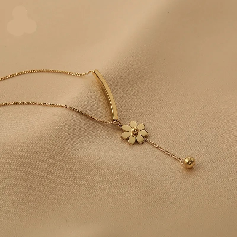 Elegant Simple Style Daisy Titanium Steel Plating 18K Gold Plated Pendant Necklace_colorza_6