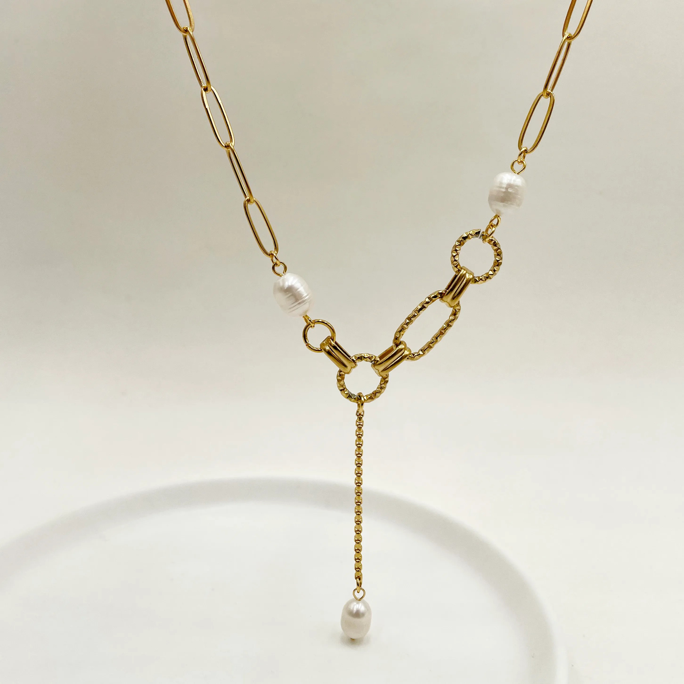 Modern Style Round Oval Stainless Steel Polishing Pearl Plating Gold Plated Necklace_colorza_2