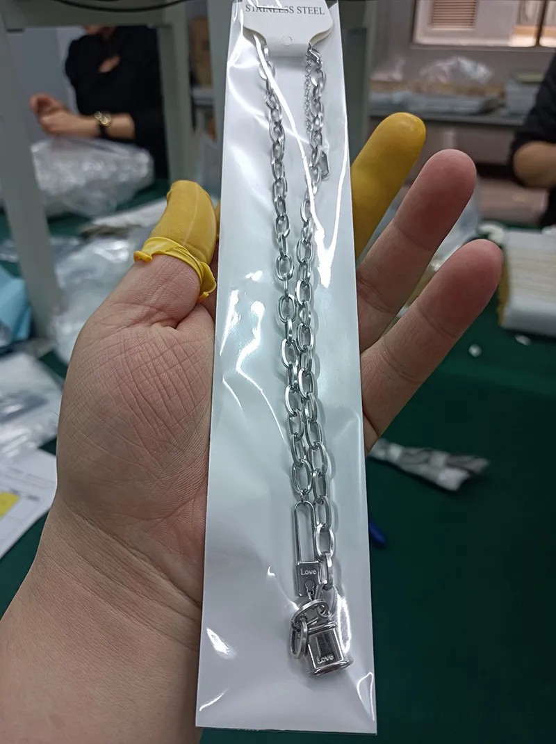Casual Classic Style Artistic Lock Titanium Steel Polishing Plating 18K Gold Plated Necklace_colorza_4