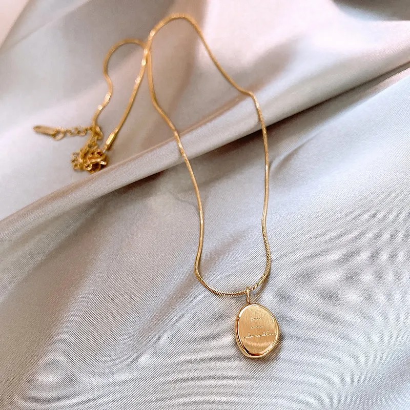 IG Style Simple Style Letter Solid Color Titanium Steel Plating 18K Gold Plated Pendant Necklace_colorza_1