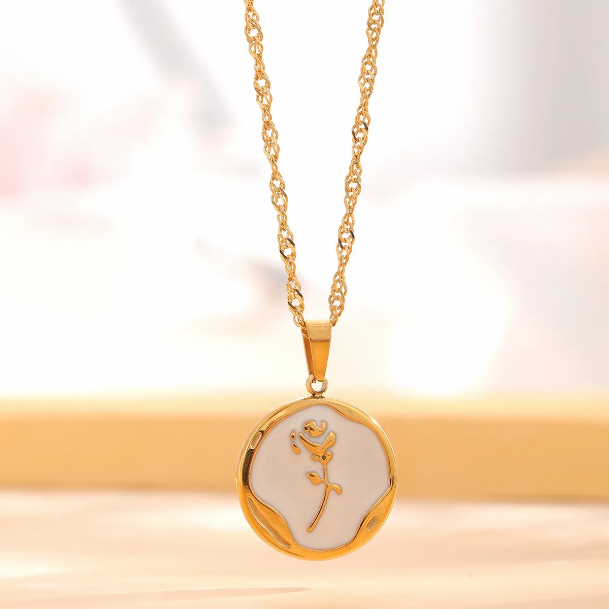 Retro Classic Style Star Heart Shape Flower Titanium Steel Enamel Plating Gold Plated Necklace_colorza_1