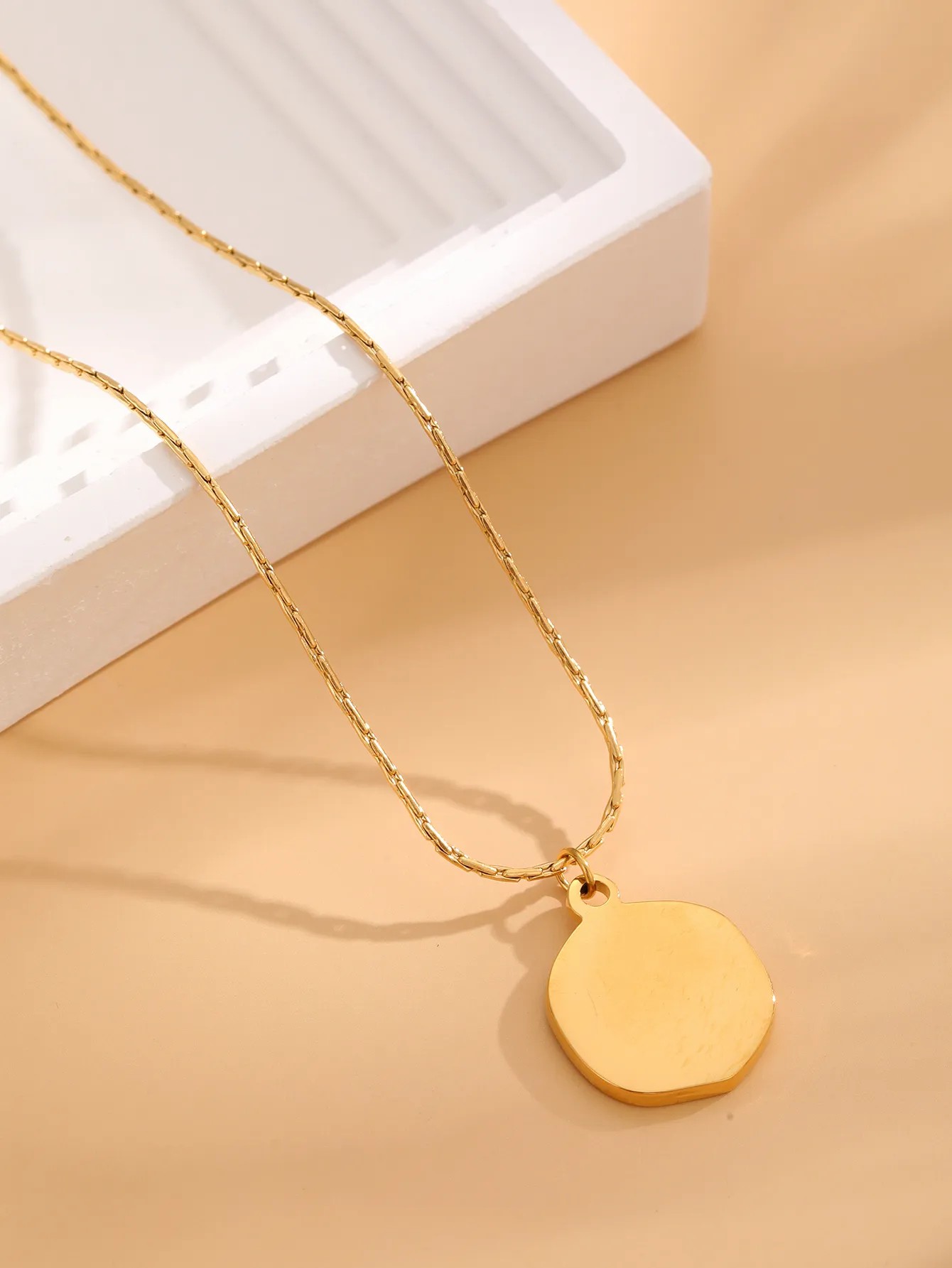 Retro Classic Style Sunflower Letter Titanium Steel Enamel Plating Gold Plated Necklace_colorza_4