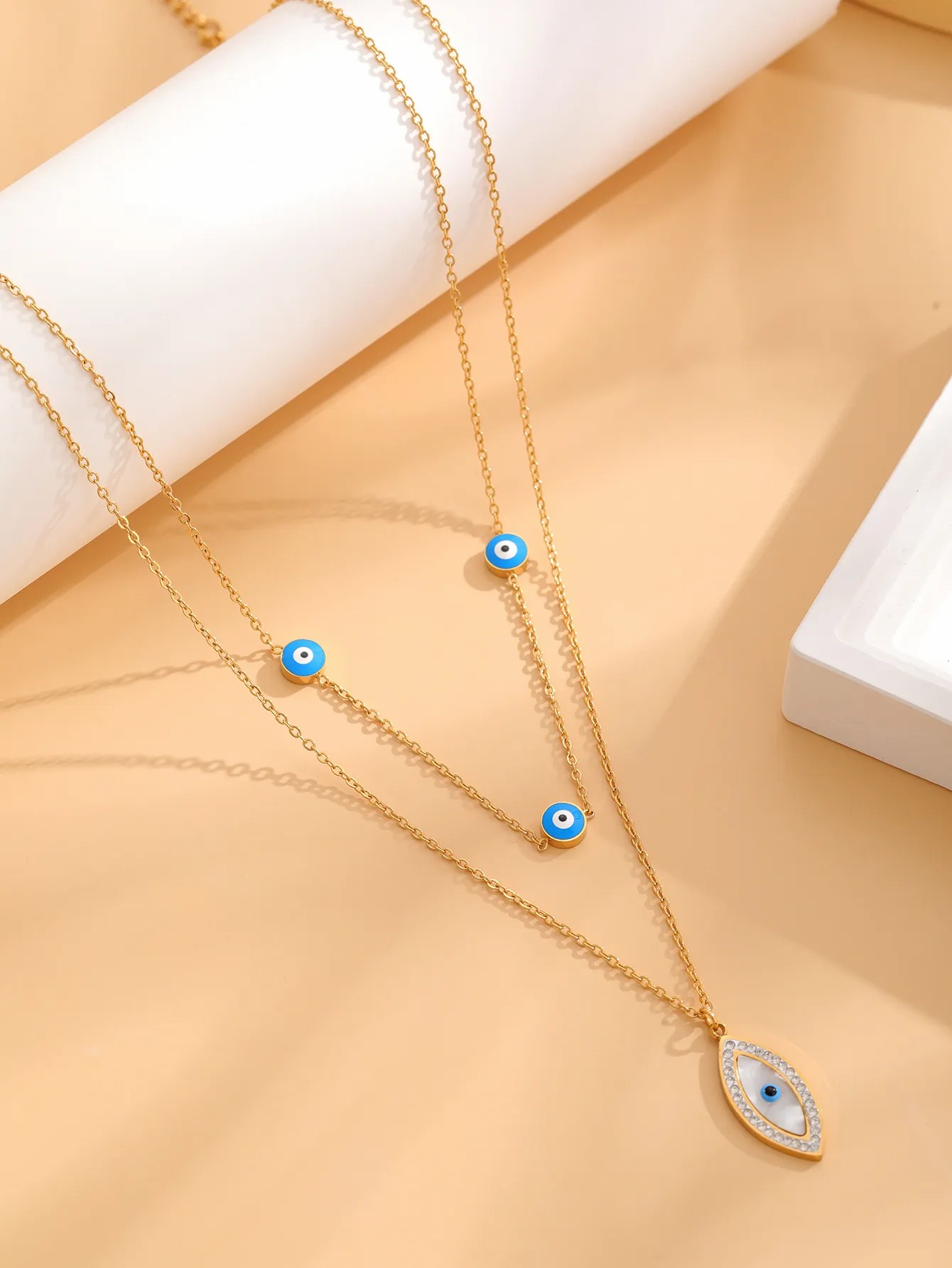 Retro Palm Eye Butterfly Titanium Steel Plating Inlay Shell Zircon Gold Plated Pendant Necklace_colorza_2