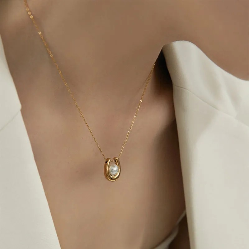 Vintage Style Pearl Titanium Steel Plating 18K Gold Plated Pendant Necklace_colorza_2