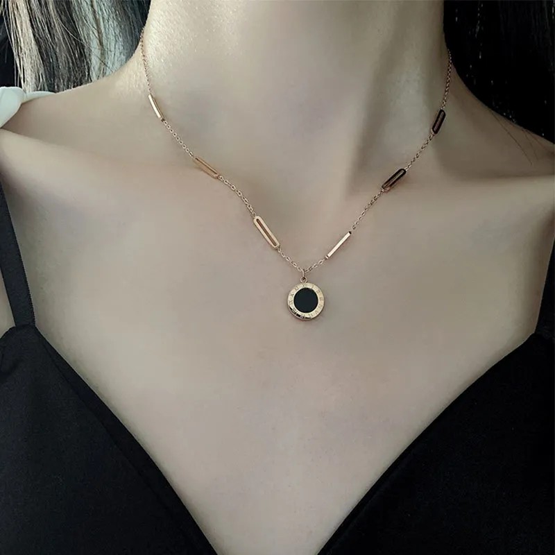 IG Style Simple Style Round Number Titanium Steel Plating Inlay Shell 18K Gold Plated Pendant Necklace_colorza_3