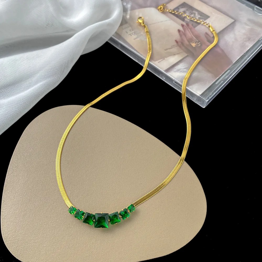 Nordic Style Solid Color Titanium Steel Plating 18K Gold Plated Necklace_colorza_4