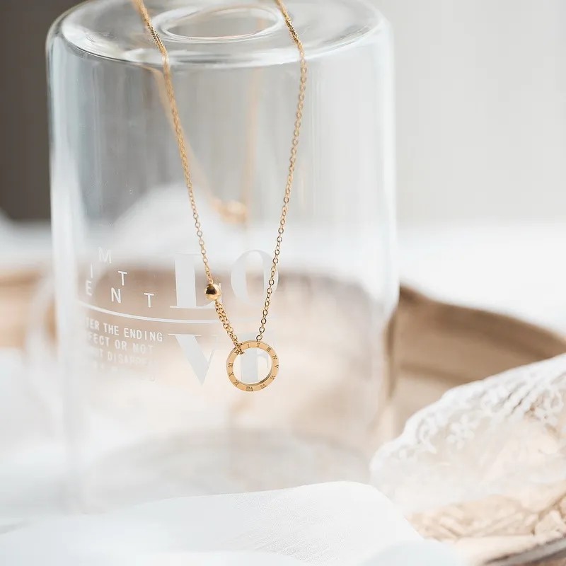 Simple Style Solid Color Titanium Steel Plating 18K Gold Plated Pendant Necklace_colorza_4