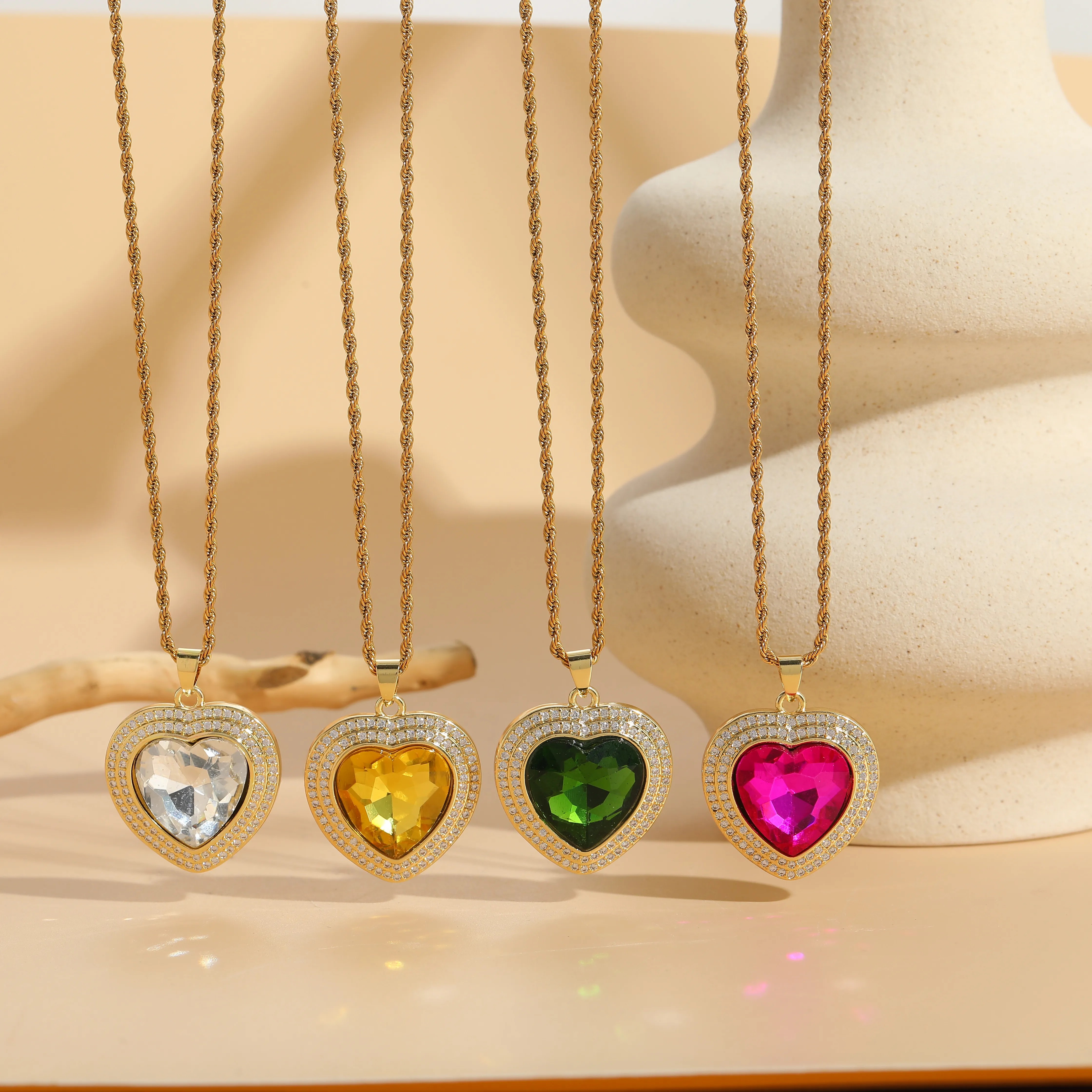 Commute Heart Shape Titanium Steel Copper Irregular Plating Inlay Zircon 14K Gold Plated Pendant Necklace_colorza_4