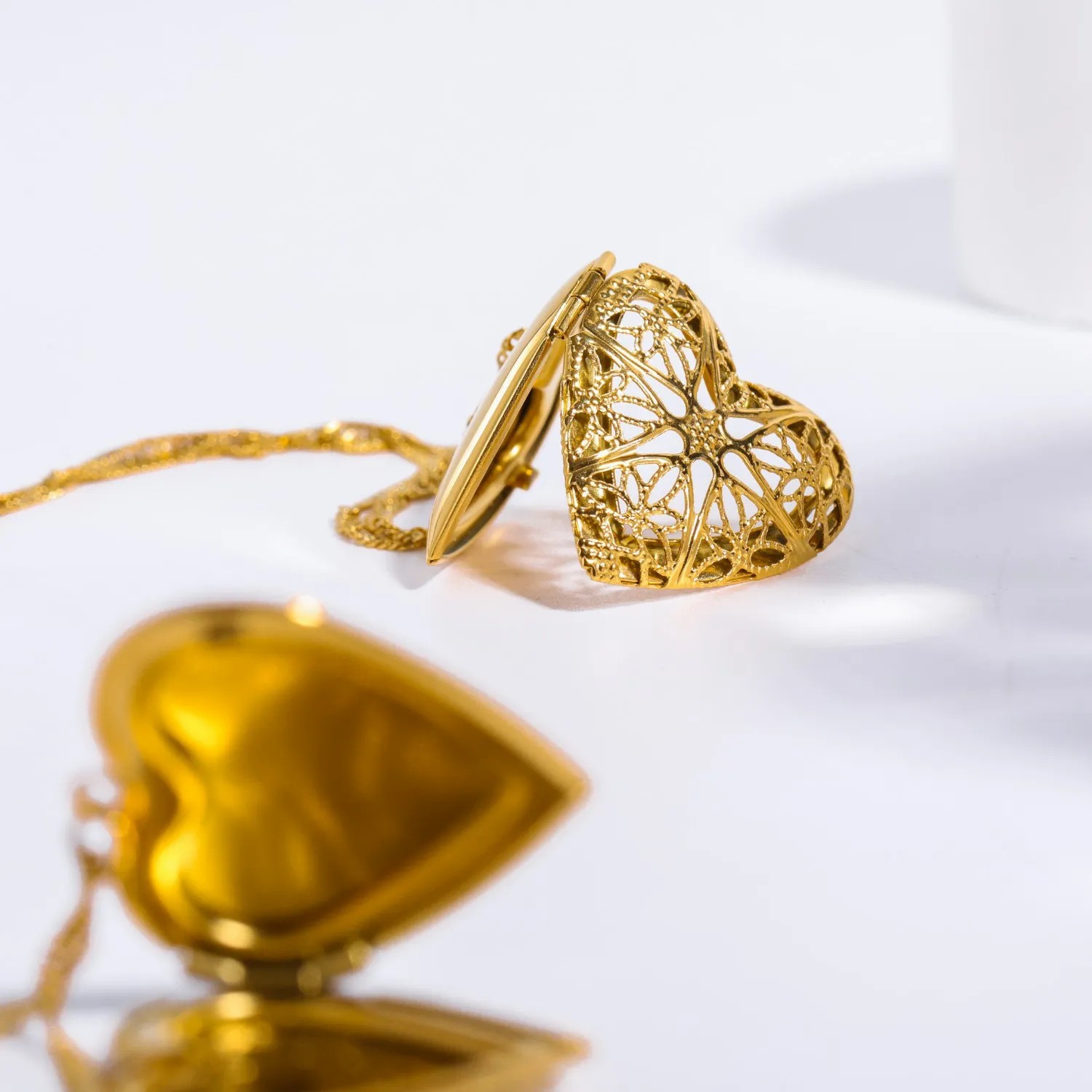 Casual Vintage Style Classic Style Heart Shape Stainless Steel Plating Hollow Out 18K Gold Plated Pendant Necklace_colorza_7