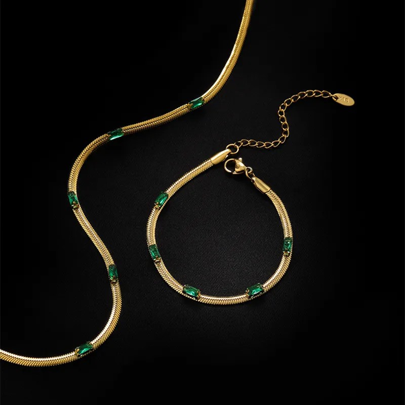 Simple Style Square Titanium Steel Plating Inlay Zircon 18K Gold Plated Necklace_colorza_3