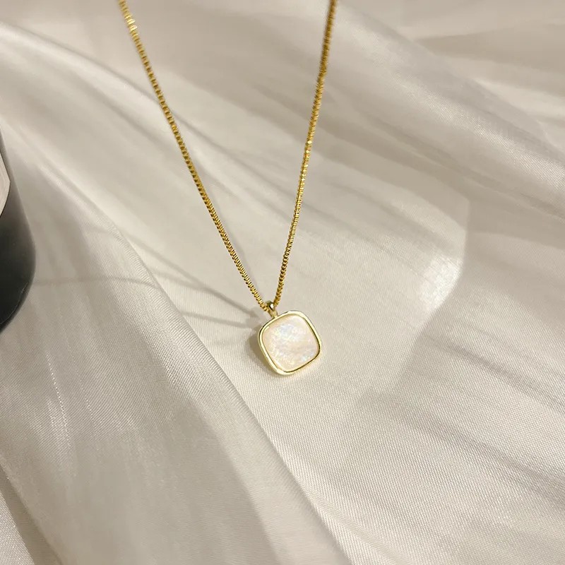 Simple Style Square Titanium Steel Patchwork 18K Gold Plated Pendant Necklace_colorza_1