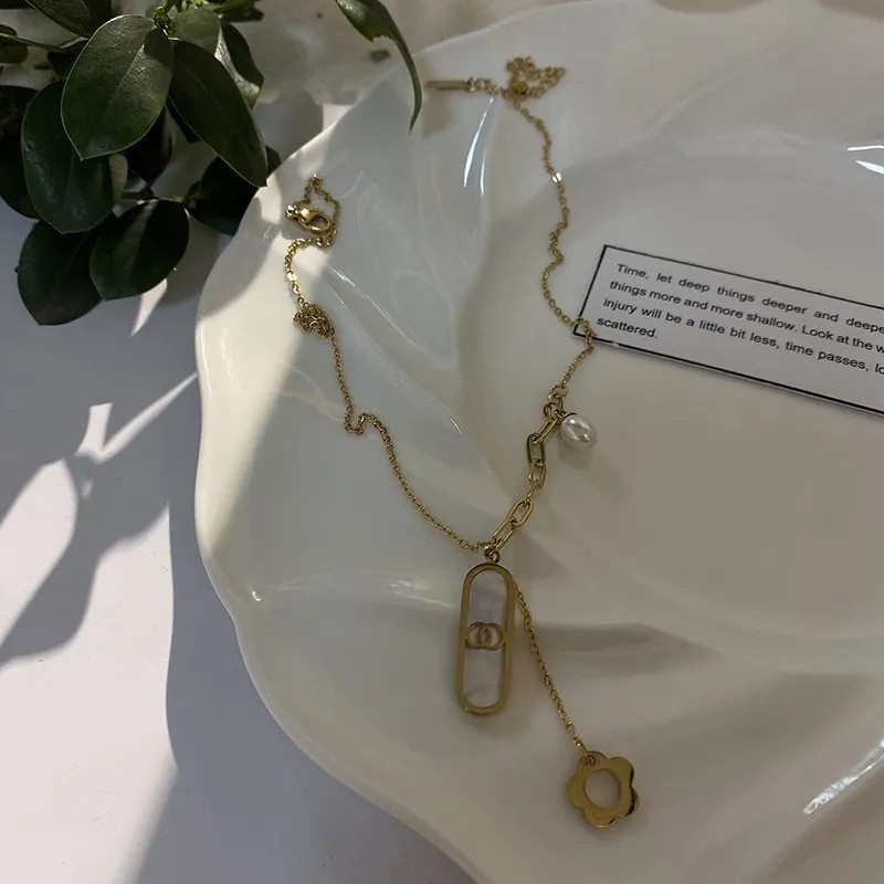 IG Style Sweet Flower Rectangle Stainless Steel Pearl Plating Inlay Shell 18K Gold Plated Pendant Necklace_colorza_5