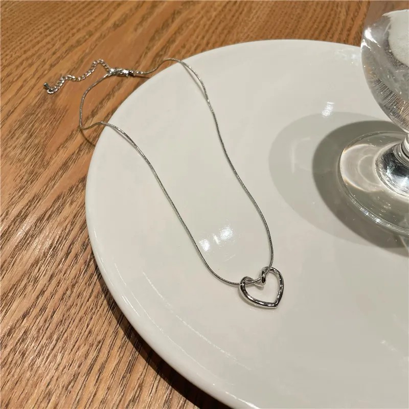 Cute Heart Shape Alloy Copper Pendant Necklace_colorza_2