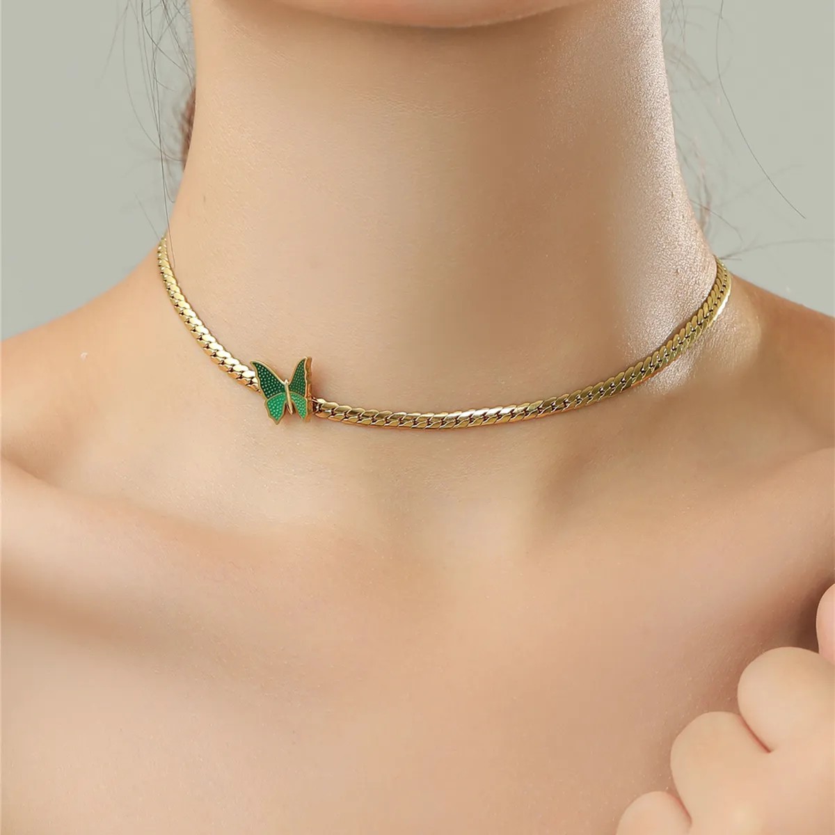 IG Style Sweet Butterfly Titanium Steel Plating 18K Gold Plated Choker_colorza_1