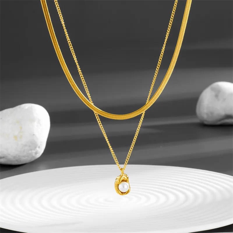 Simple Style Pea Titanium Steel Plating Inlay Zircon 18K Gold Plated Pendant Necklace_colorza_1
