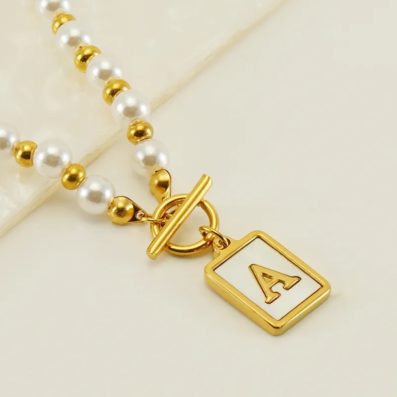 Elegant French Style Letter Stainless Steel Pearl Plating Inlay Shell 18K Gold Plated Pendant Necklace_colorza_1