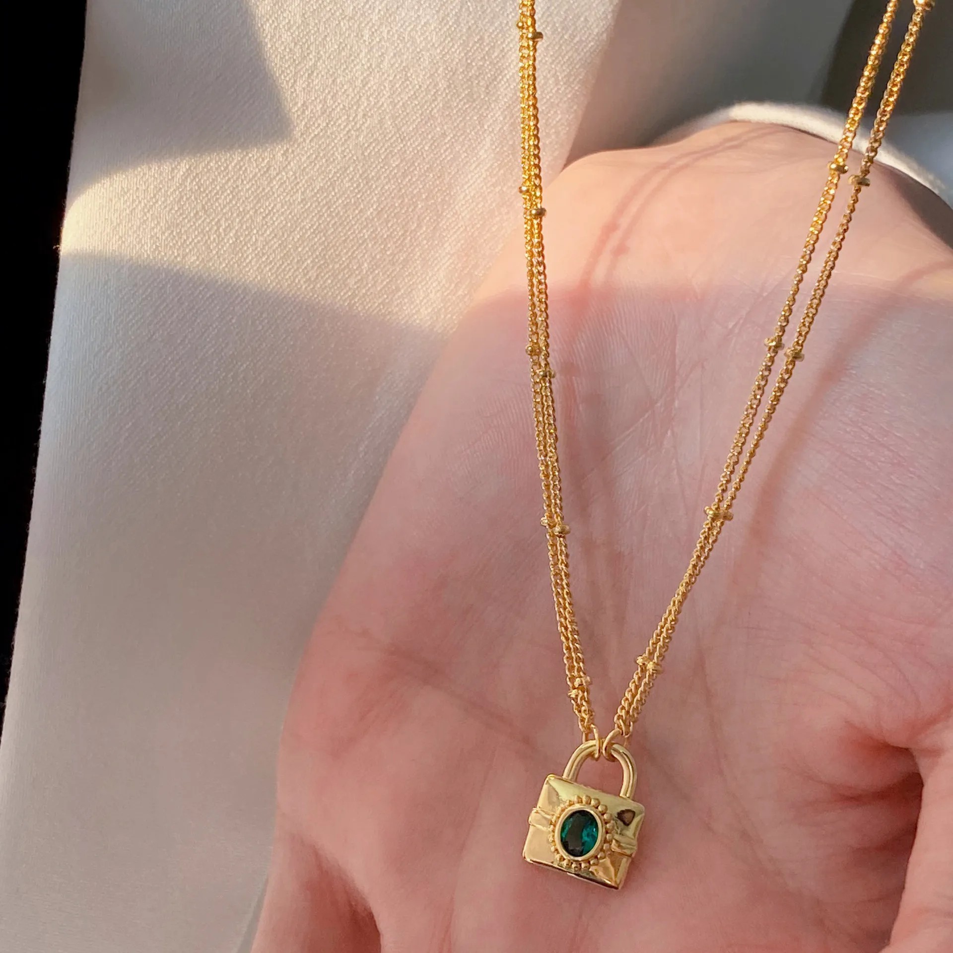 Simple Style Lock Titanium Steel Plating Inlay Artificial Gemstones 18K Gold Plated Pendant Necklace_colorza_3