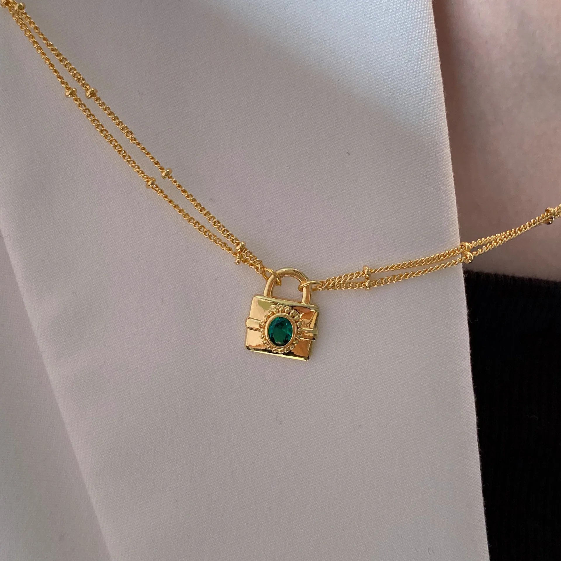 Simple Style Lock Titanium Steel Plating Inlay Artificial Gemstones 18K Gold Plated Pendant Necklace_colorza_4