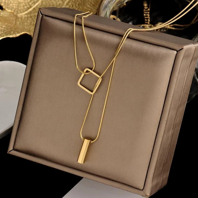 Vintage Style Square Titanium Steel Plating 18K Gold Plated Pendant Necklace_colorza_2