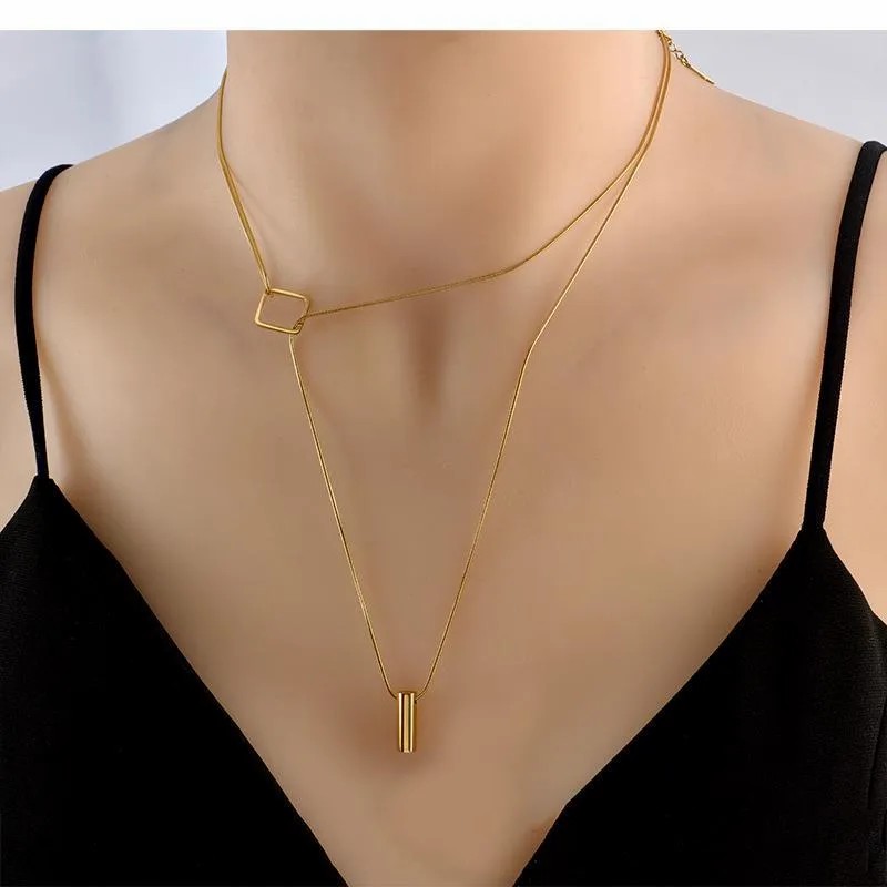 Vintage Style Square Titanium Steel Plating 18K Gold Plated Pendant Necklace_colorza_3
