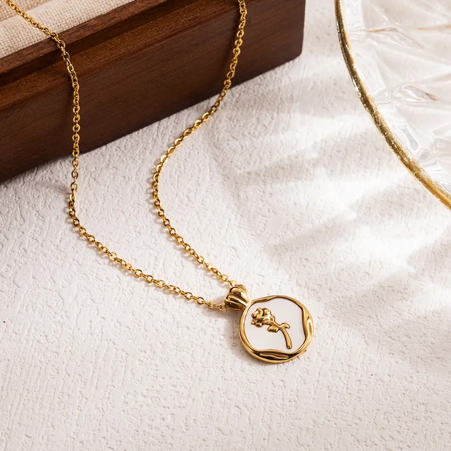 IG Style Retro Round Rose Stainless Steel Seed Bead Shell 18K Gold Plated Pendant Necklace_colorza_1