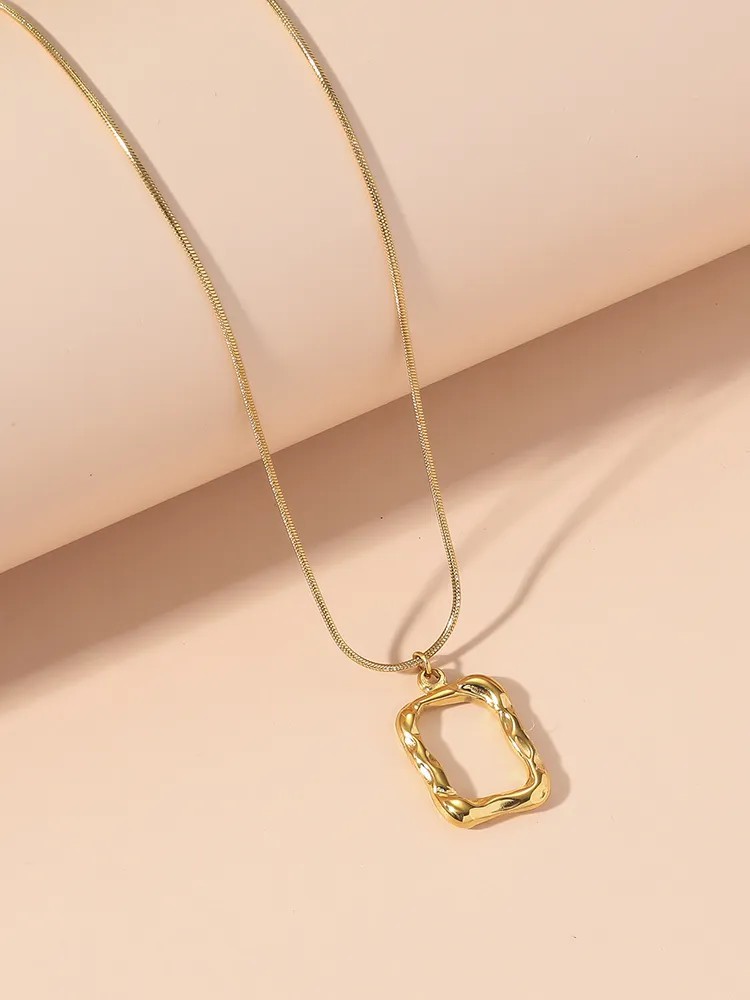 Casual Modern Style Rectangle Titanium Steel Polishing Plating Hollow Out 18K Gold Plated Pendant Necklace_colorza_2