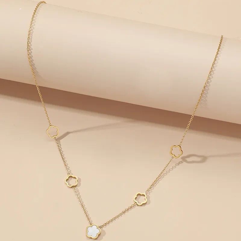 Modern Style Sweet Flower Titanium Steel Polishing Plating Inlay Shell 18K Gold Plated Necklace_colorza_2