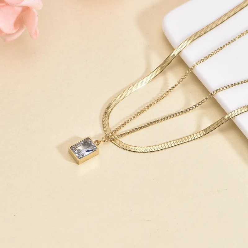 Simple Style Rectangle Titanium Steel Inlay Zircon 18K Gold Plated Layered Necklaces_colorza_1