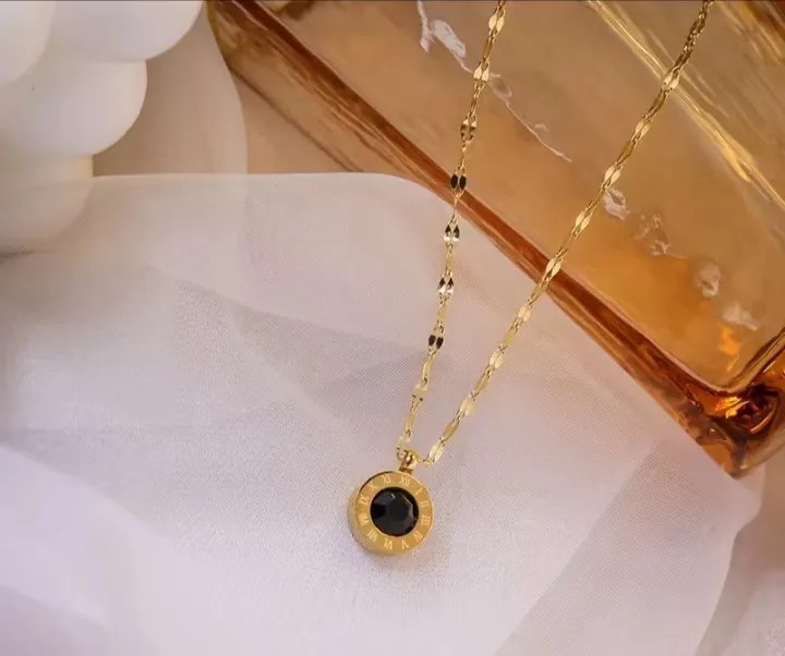 Elegant Glam Solid Color Titanium Steel Plating Inlay Zircon 18K Gold Plated Pendant Necklace_colorza_1
