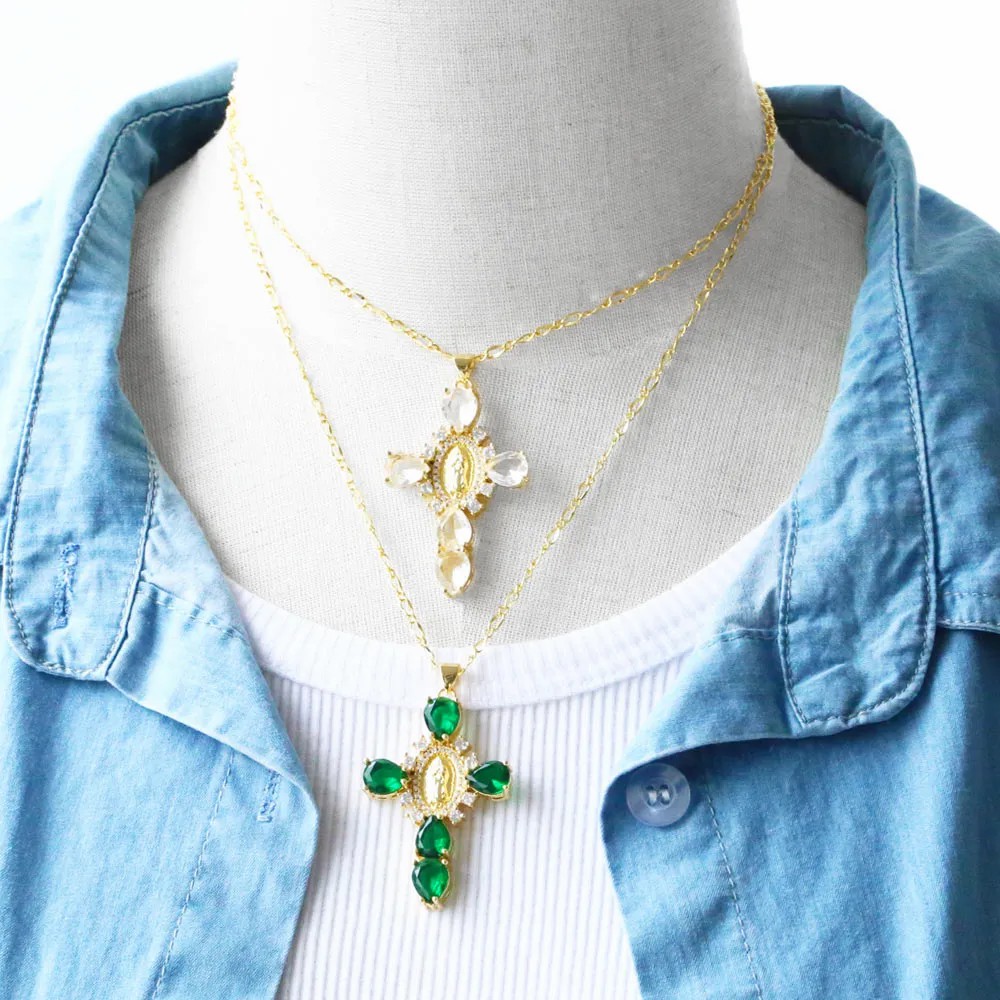 Artistic Human Cross Stainless Steel Copper Plating Inlay Zircon 18K Gold Plated Pendant Necklace_colorza_7