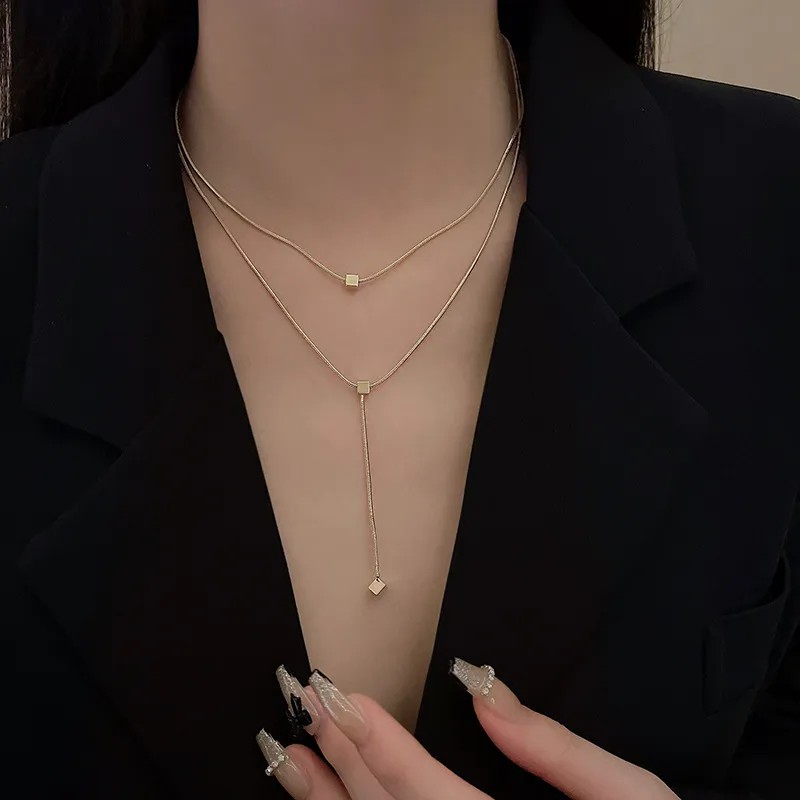 Casual Simple Style Square Solid Color Titanium Steel Plating 18K Gold Plated Layered Necklaces_colorza_2