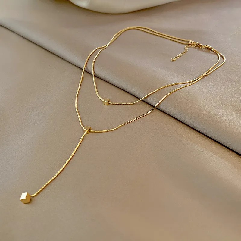 Casual Simple Style Square Solid Color Titanium Steel Plating 18K Gold Plated Layered Necklaces_colorza_3