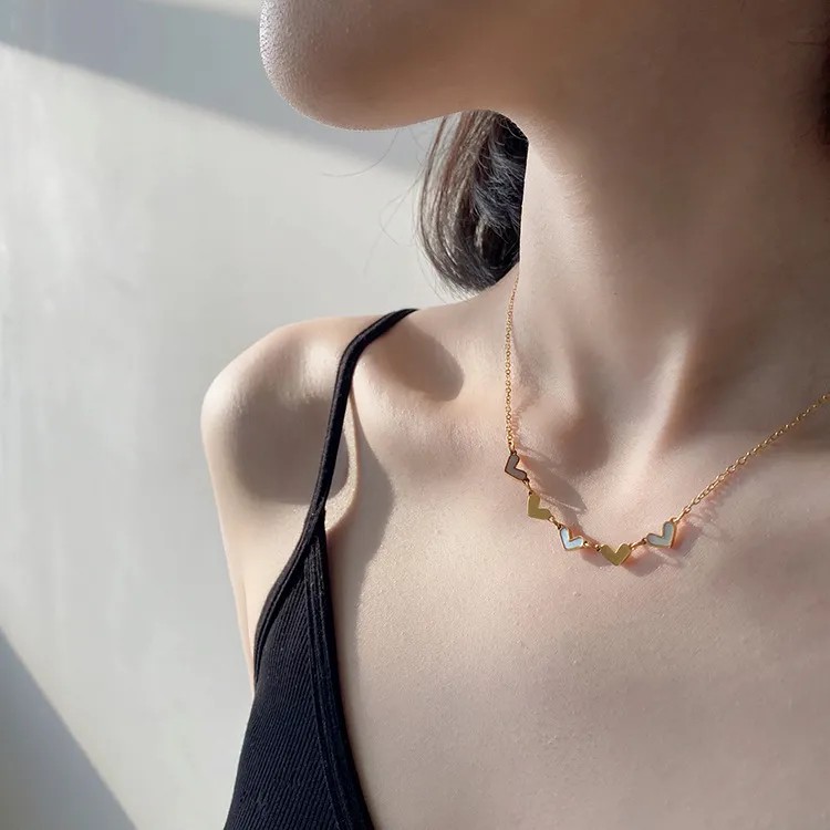 Vintage Style Sweet Heart Shape Titanium Steel Plating Inlay Shell 18K Gold Plated Necklace_colorza_2