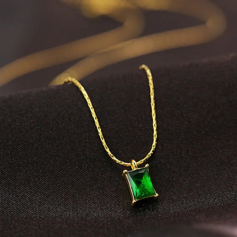 Vintage Style Simple Style Square Titanium Steel Plating Inlay Zircon 18K Gold Plated Pendant Necklace_colorza_1