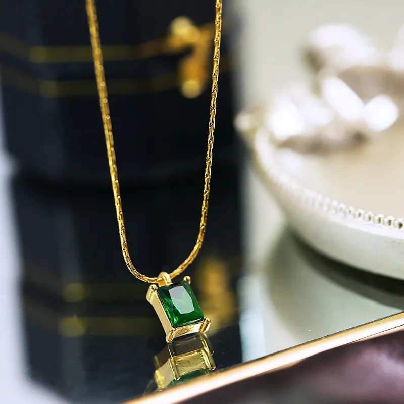 Vintage Style Simple Style Square Titanium Steel Plating Inlay Zircon 18K Gold Plated Pendant Necklace_colorza_3