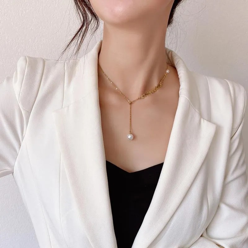 Elegant Vintage Style Grain Titanium Steel Plating Inlay Pearl 18K Gold Plated Pendant Necklace_colorza_2