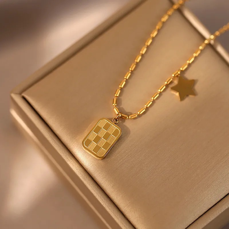 IG Style Simple Style Star Lattice Titanium Steel Plating 18K Gold Plated Pendant Necklace_colorza_1