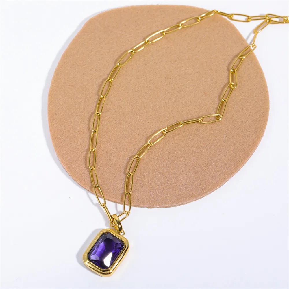 Elegant Vintage Style Square Stainless Steel Plating Inlay Zircon 18K Gold Plated Pendant Necklace Long Necklace_colorza_5