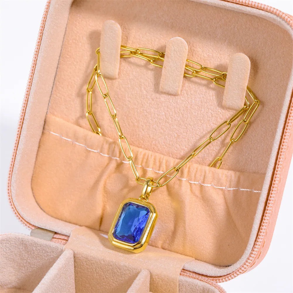 Elegant Vintage Style Square Stainless Steel Plating Inlay Zircon 18K Gold Plated Pendant Necklace Long Necklace_colorza_6
