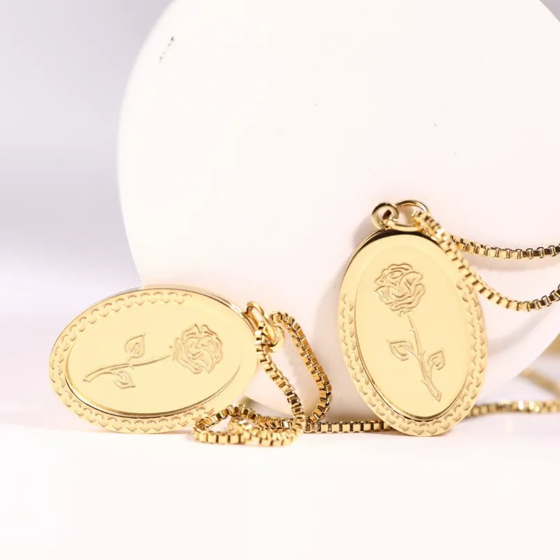 Vintage Style Romantic Rose Stainless Steel Plating Carving 18K Gold Plated Pendant Necklace_colorza_3