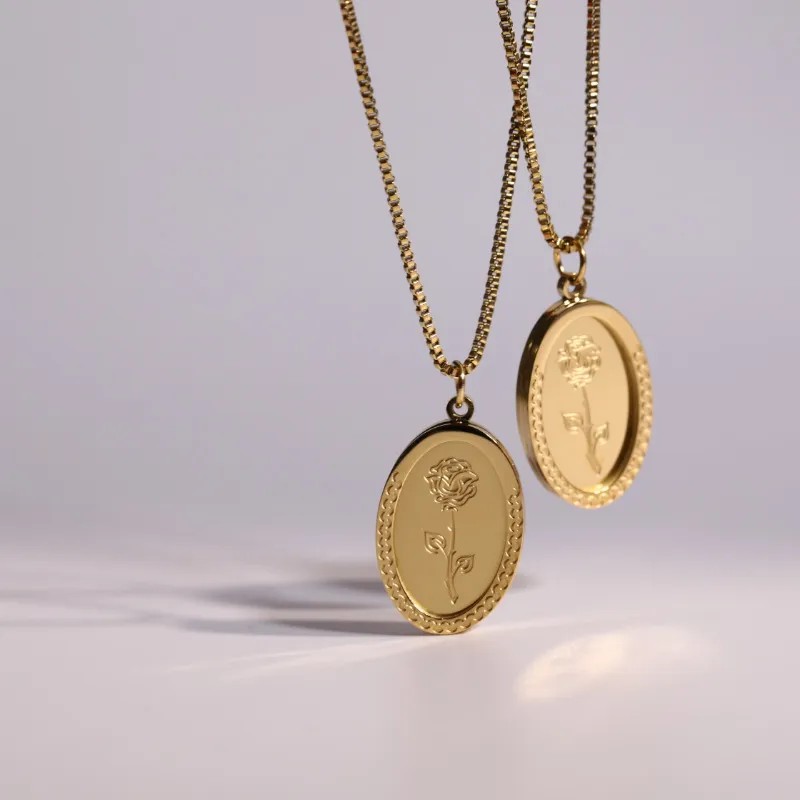 Vintage Style Romantic Rose Stainless Steel Plating Carving 18K Gold Plated Pendant Necklace_colorza_5