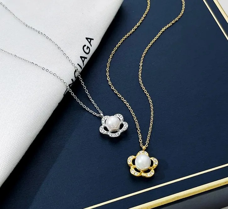 Simple Style Flower Stainless Steel Plating Inlay Artificial Pearls Zircon Pendant Necklace_colorza_1