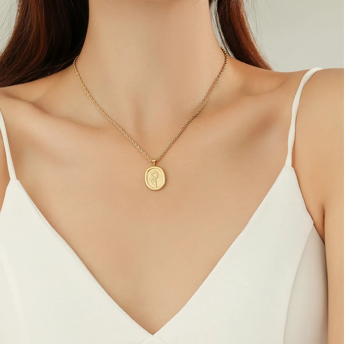Simple Style Commute Oval Rose Titanium Steel Plating 18K Gold Plated Necklace_colorza_1