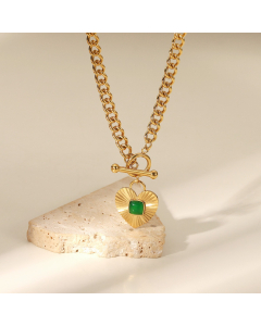 Green Agate Heartshape Charm With Toggle Clasp Curby Chain Necklace CA7810179