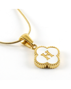 H Wholesale Initial Letter Lucky Clover Necklace Inlaid Nature Shell CA7810197
