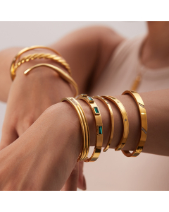 Wholesale High Quality Minimalism Zircon Inlaid Non-Fading Opening Titanium Steel Bracelet