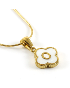 O Wholesale Initial Letter Lucky Clover Necklace Inlaid Nature Shell CA7810197